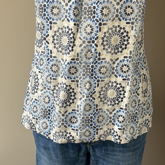 Tommy Bahama White Blue Geometric Halter Linen Top Sleeveless Top size S - Picture 3 of 9